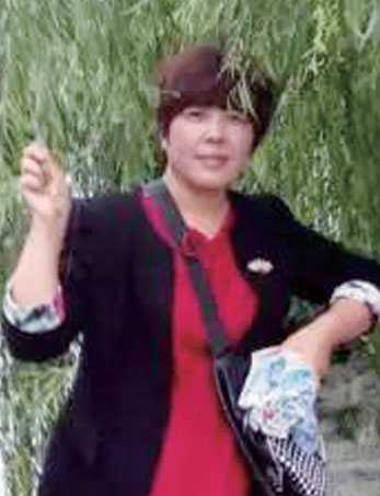 侯學英